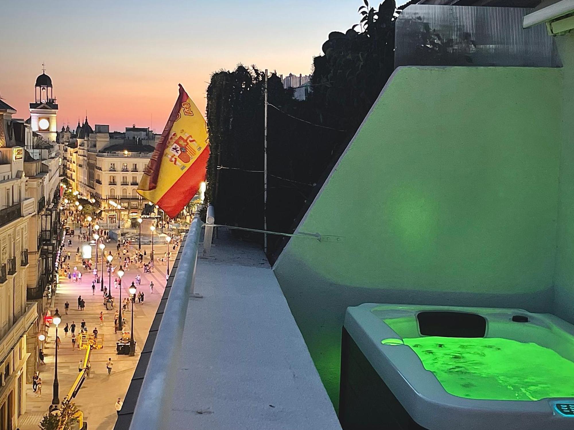 Center City, Puerta Del Sol Terraza Lejlighed Madrid Eksteriør billede